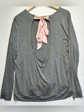 Adore Me Sleep Top XL Gray Open‑Back Bow Detail NWT Soft Lounge Shirt
